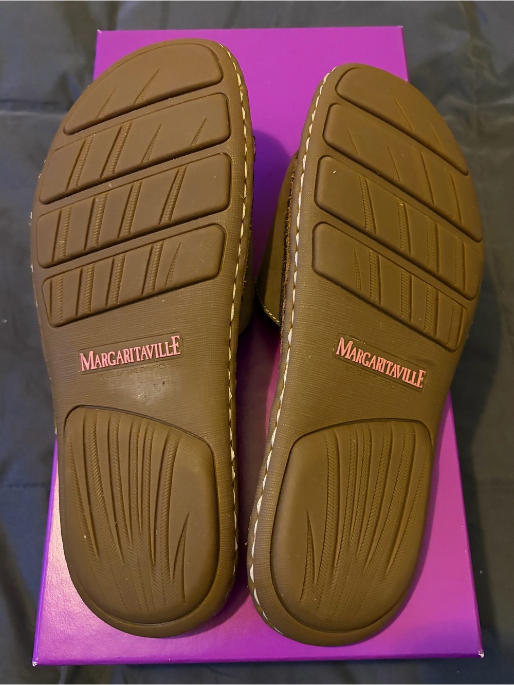 Margaritaville Soles of the Tropics Brown Slide Sandals with Palm Insole. - Picture 3 of 4